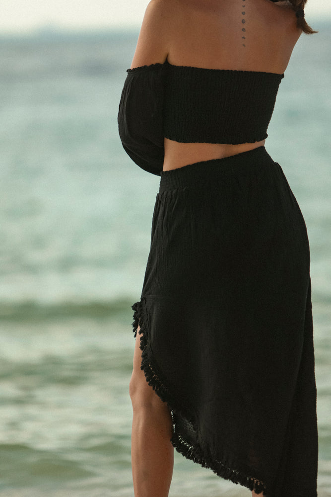 Malolo Black Skirt